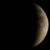 moon_4.jpg